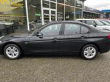BMW 320 Baureihe 3 Lim. 320 i xDrive Sport Line - BMW 320: Schiebedach