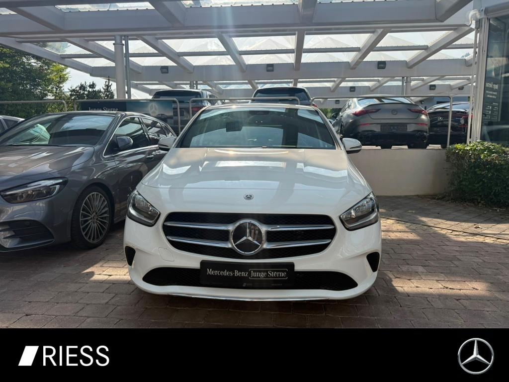 Mercedes-Benz B 180 Progressive LED AHk Vorr Memory Easy Pack