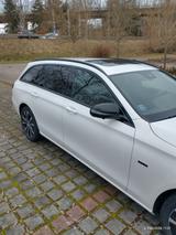 Mercedes-Benz E 300 de T Autom. - Mercedes-Benz E 300 in Chemnitz