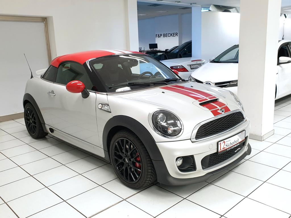 MINI John Cooper Works Coupé