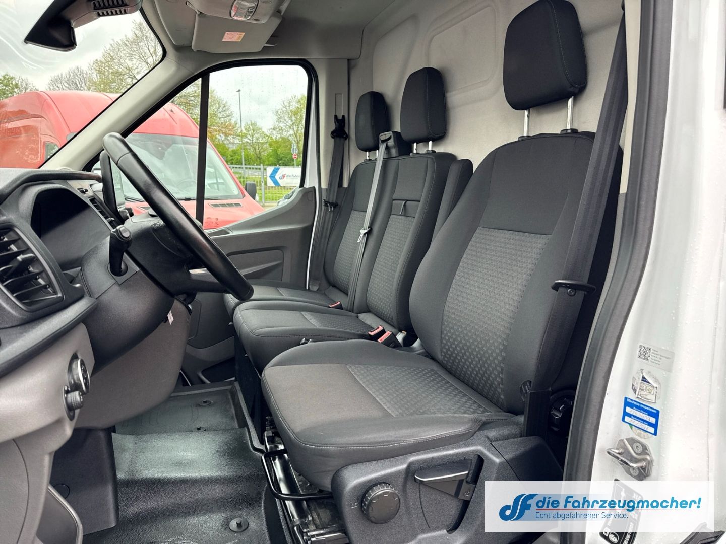 Fahrzeugabbildung Ford Transit Kasten 350 L3 Trend 2.0 TDCi DPF EU6d