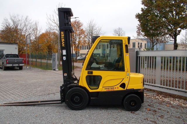 Hyster H2.5FT Diesel+hydr.Zinkenver.+4.80m