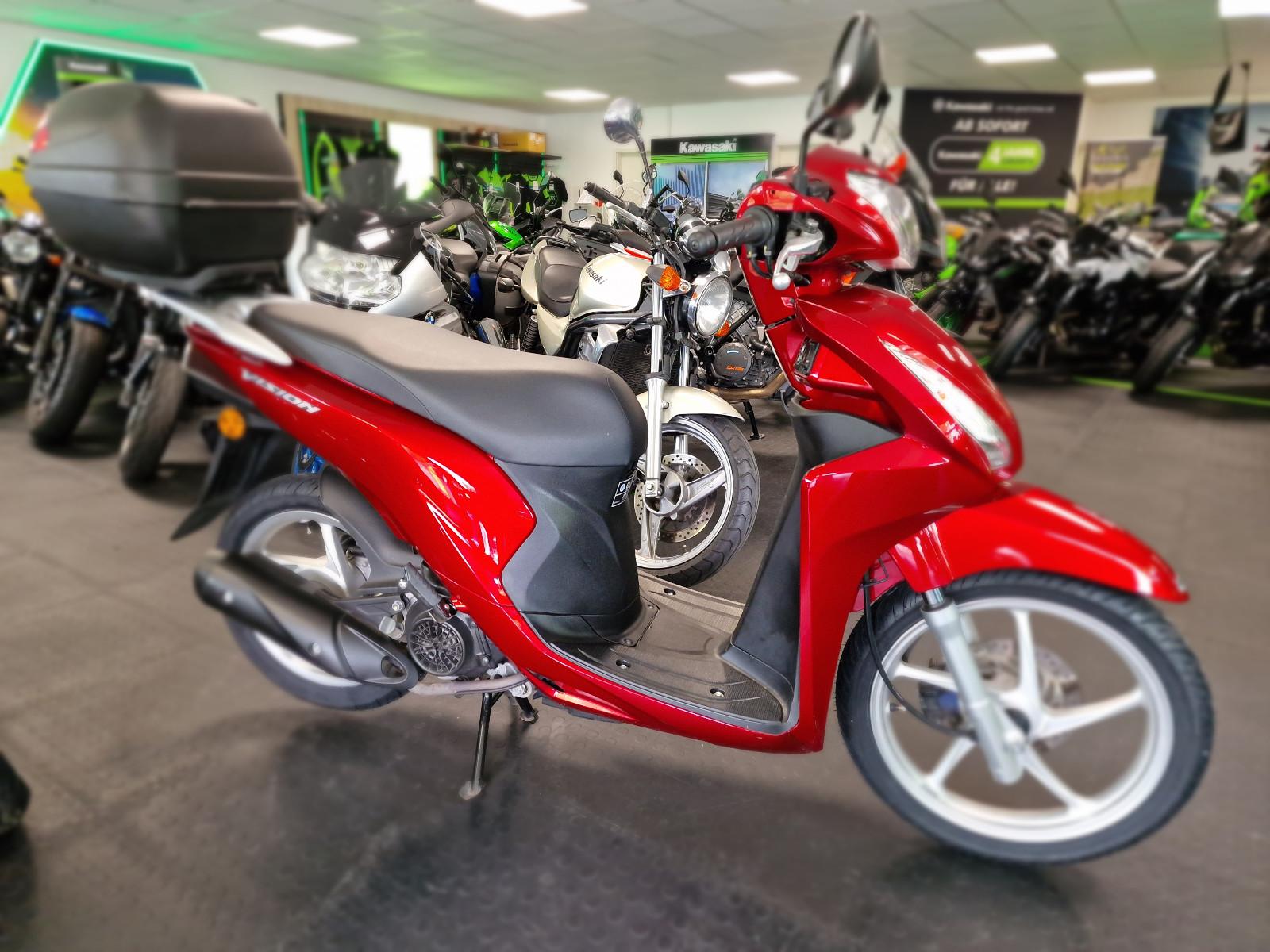 Honda 125 Vision Rot