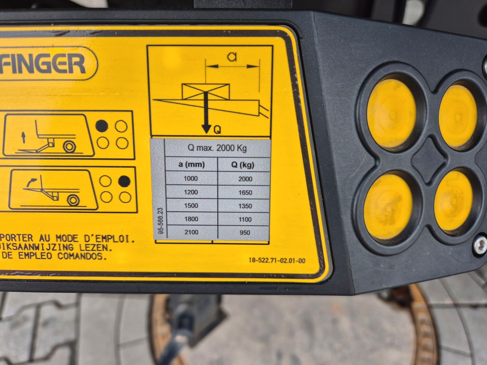 Fahrzeugabbildung Mercedes-Benz Atego 1223 L LBW 2.000kg Klima