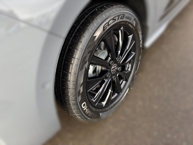 Fahrzeugabbildung Volkswagen Multivan 2.0TDI Edition LR+NAVI+AZV+7-SITZER+LAN