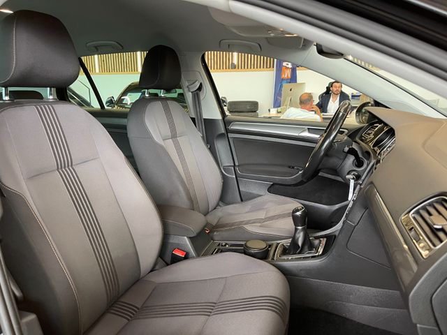Volkswagen Golf VII Lim. Allstar BMT 4Motion *STHZ*AHK*KAM*