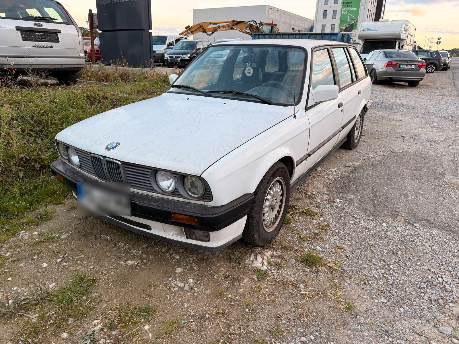 BMW 320