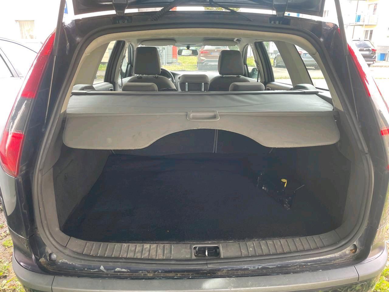 Ford Focus 2007 — photo 8