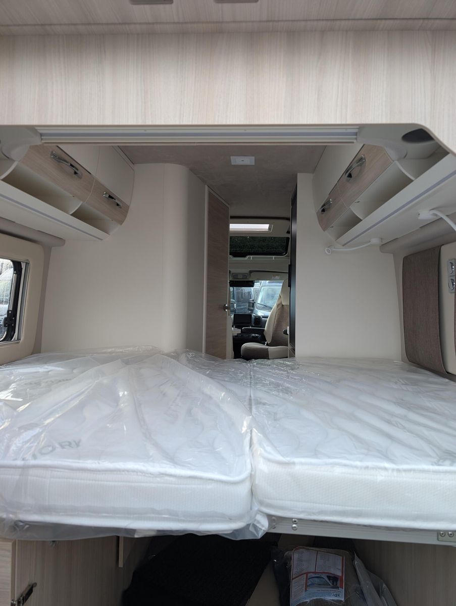 Fahrzeugabbildung Eura Mobil Van V 595 HB Markise, Automatik, Fahrassistenzp.