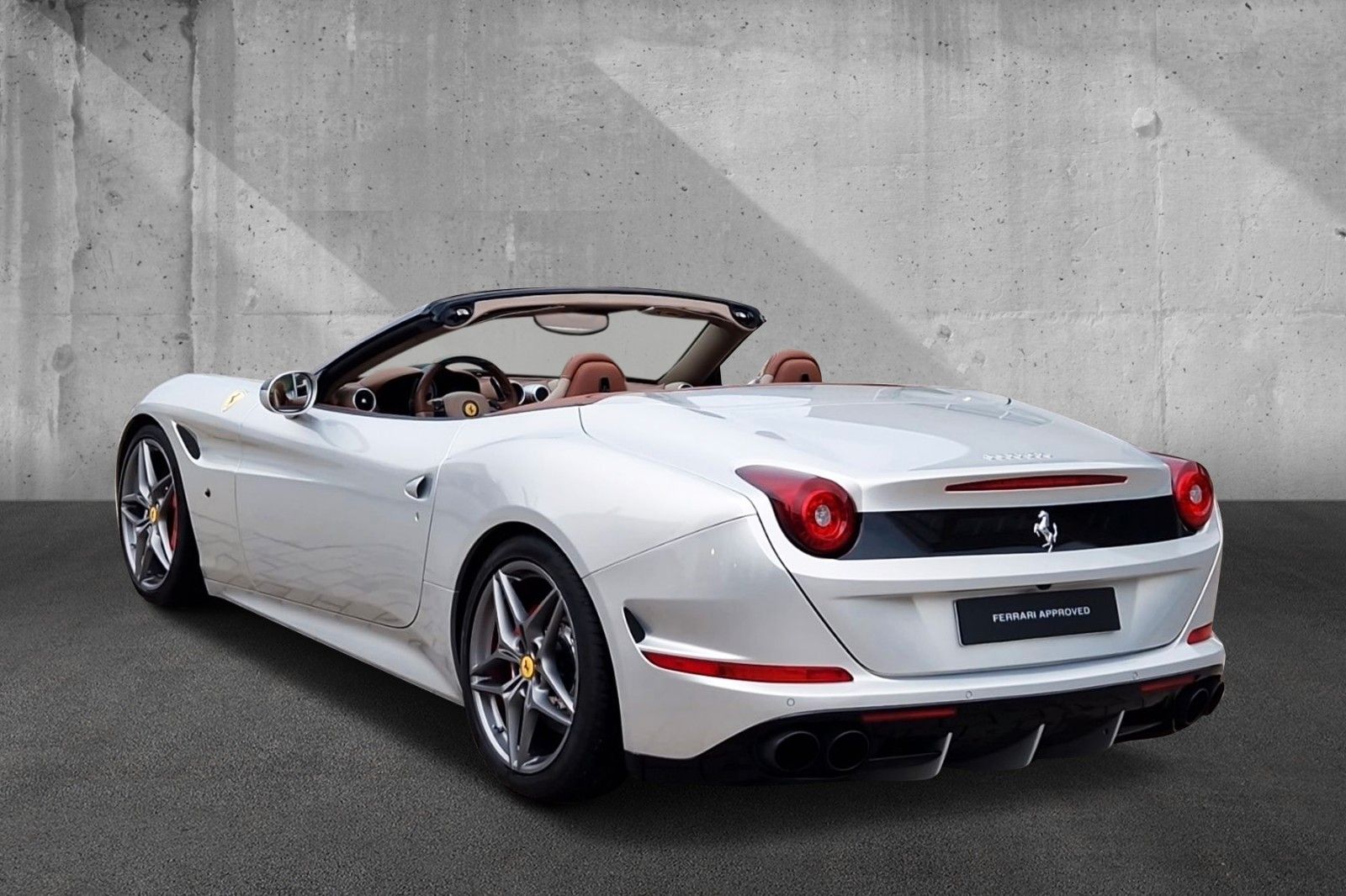 Fahrzeugabbildung Ferrari California T*Tailor Made*1of1*Sammler