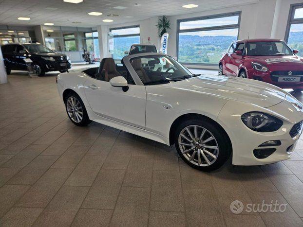 Fiat 124 Spider