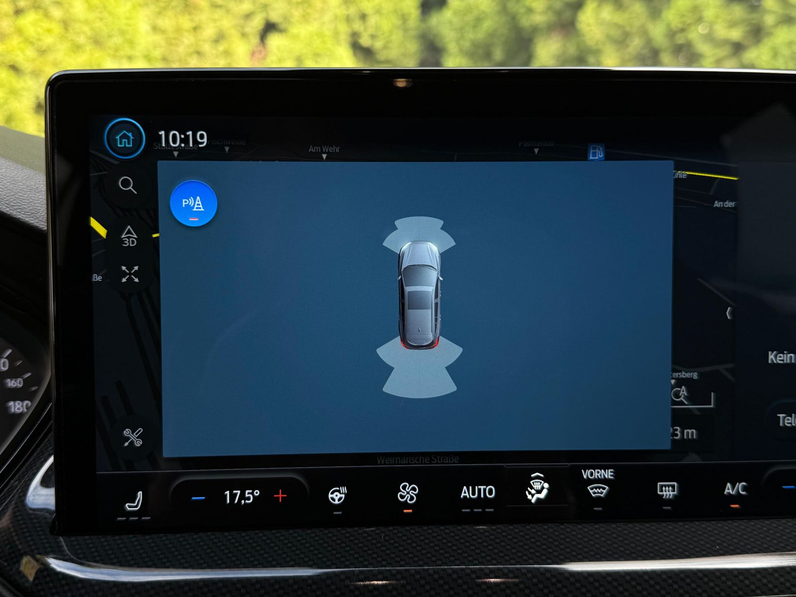 Fahrzeugabbildung Ford Focus 1.0EB ST-Line MATRIX+NAV+WINTER+CARP+SYNC4