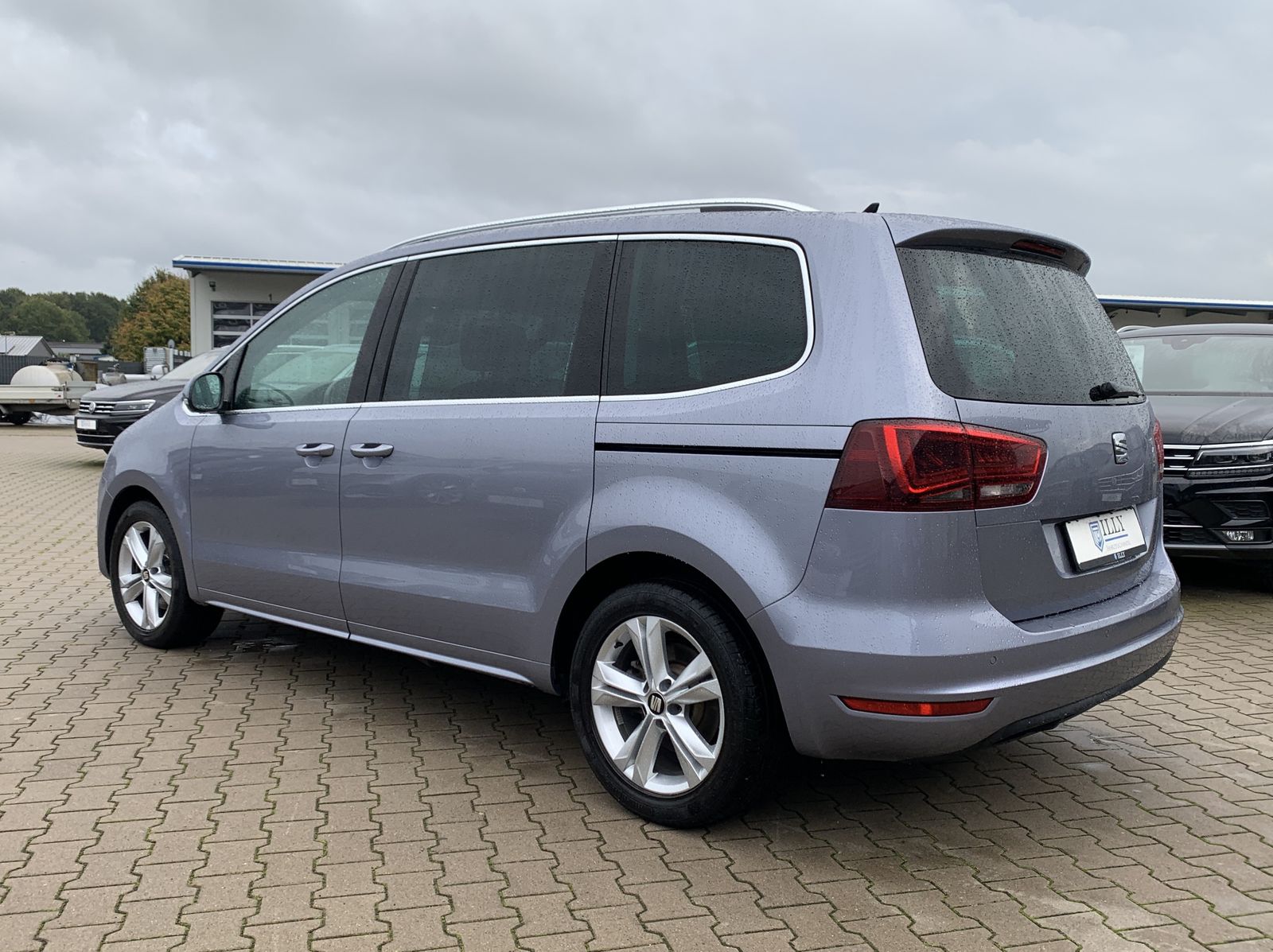 Fahrzeugabbildung SEAT Alhambra 2.0 TDI*Xcellence*AHK*LED*Cam*Navi*PDC*