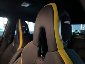 Nissan Juke N-SPORT 1.0 DIG-T 114 PS AUTOMATIKNAVI