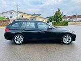 BMW 330d Touring xDrive*AUTOM*NAVI*LEDER*AHK*2.HD* - BMW 330 mit Diesel-Antrieb: Kombi, Euro4