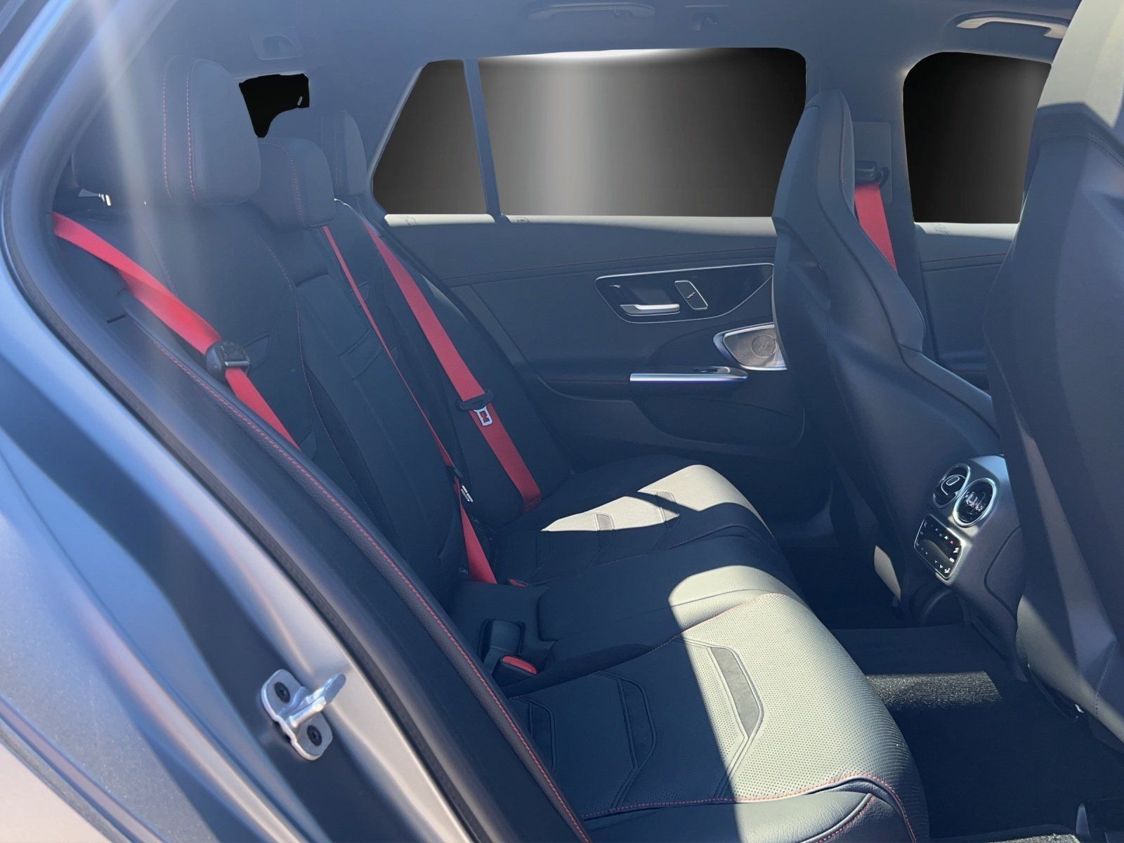 Fahrzeugabbildung Mercedes-Benz Mercedes-AMG C 43 4M T Pano DISTRO Burme Drivers