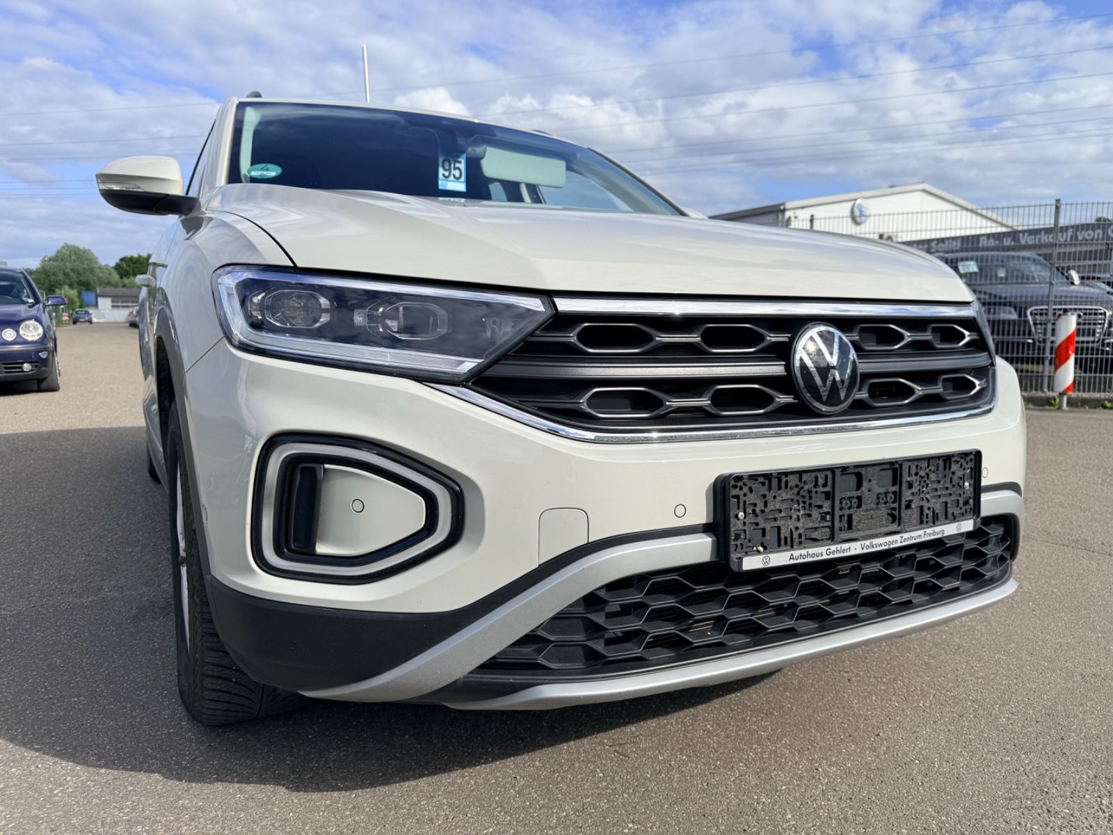Volkswagen T-Roc Life foto 7