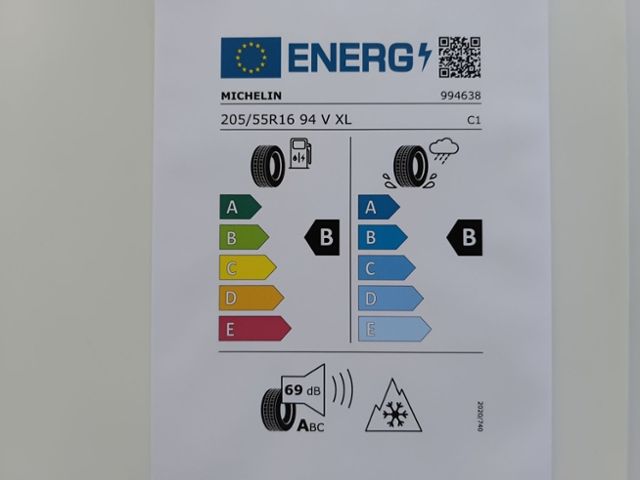 Fahrzeugabbildung Volkswagen Golf Variant Goal 1.5 eTSI OPF 110 kW (150 PS) 7