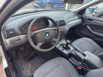 BMW 318 - 9
