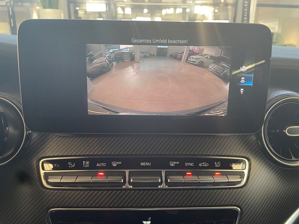 Fahrzeugabbildung Mercedes-Benz V 300 ED/L AMG 7 Sitze AIRMATIC 2,5t AHK SOUND