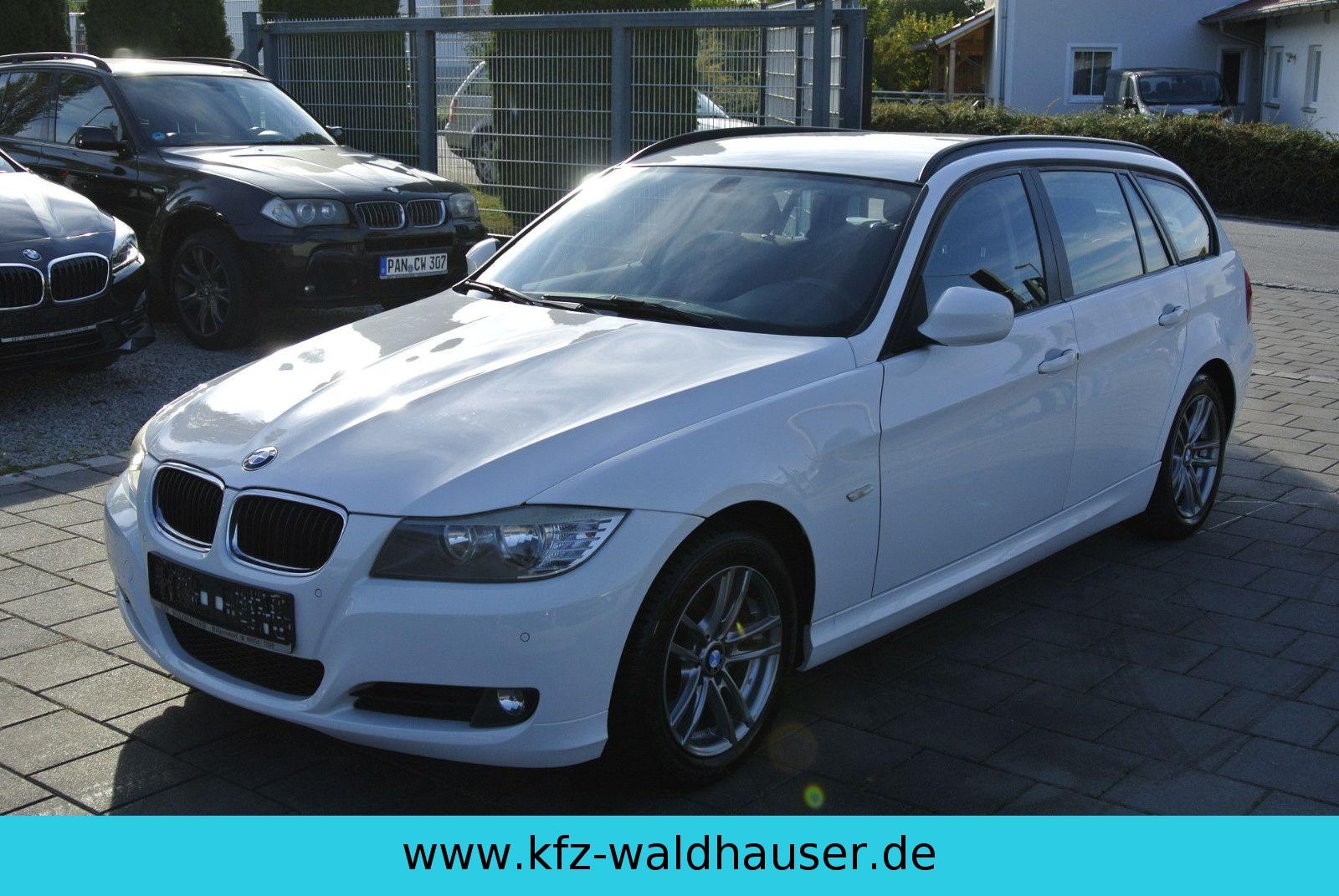 BMW 318 2010 — photo 9