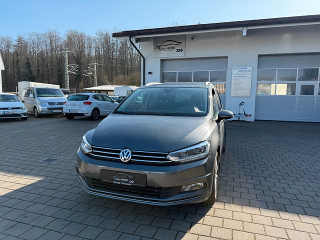 Volkswagen Touran 1,4 TSI  Highline +LED+8 fach bereift