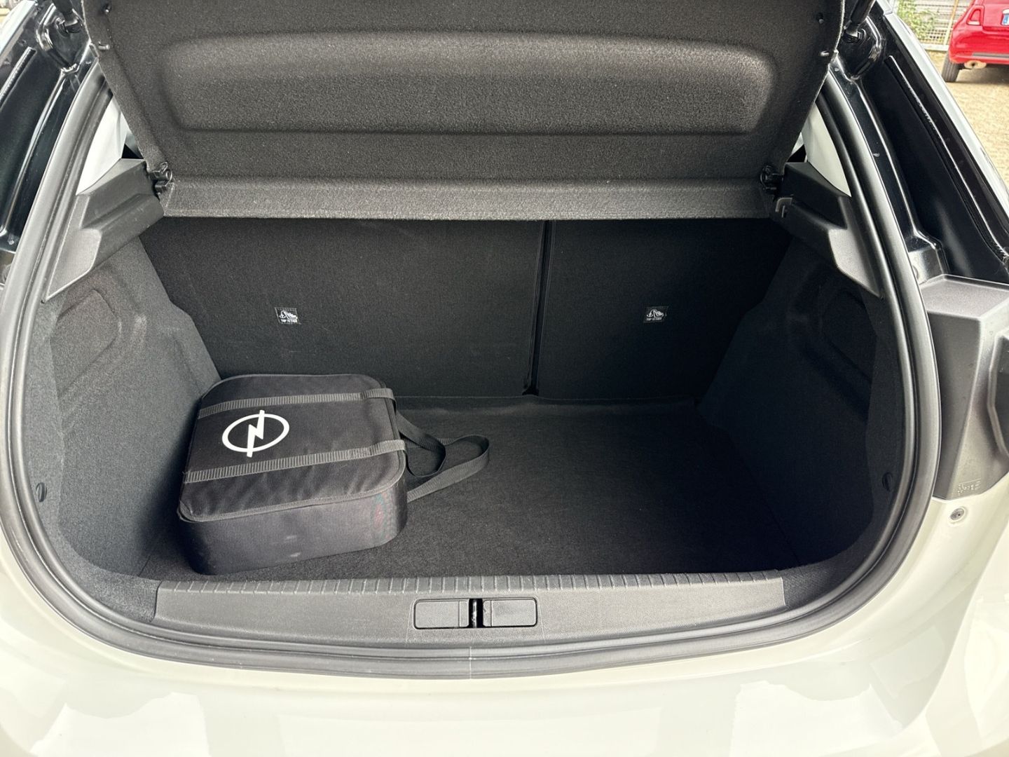 Fahrzeugabbildung Opel Corsa-e Corsa F e Edition LED Apple CarPlay Andr