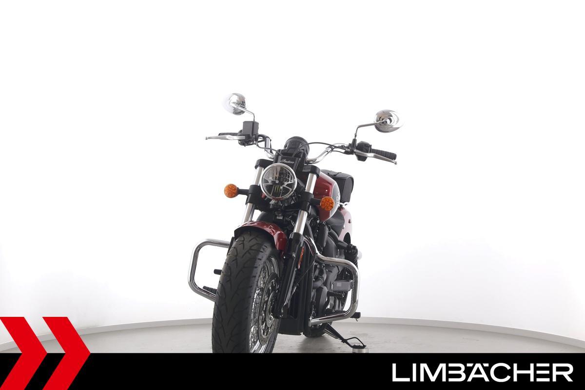 Indian SCOUT CLASSIC LIMITED - 1. HAND