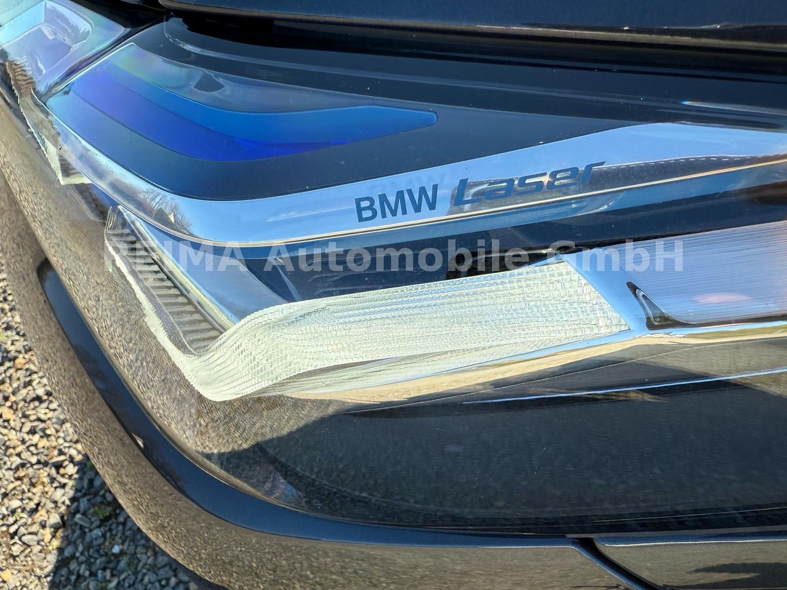 Fahrzeugabbildung BMW 530i Touring xDrive,Laser,TV,Fond-Entertainment