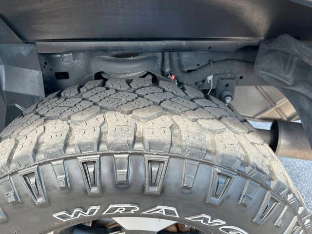 Dodge RAM Rebel 1500 4x4 Crew Cab unfallfrei