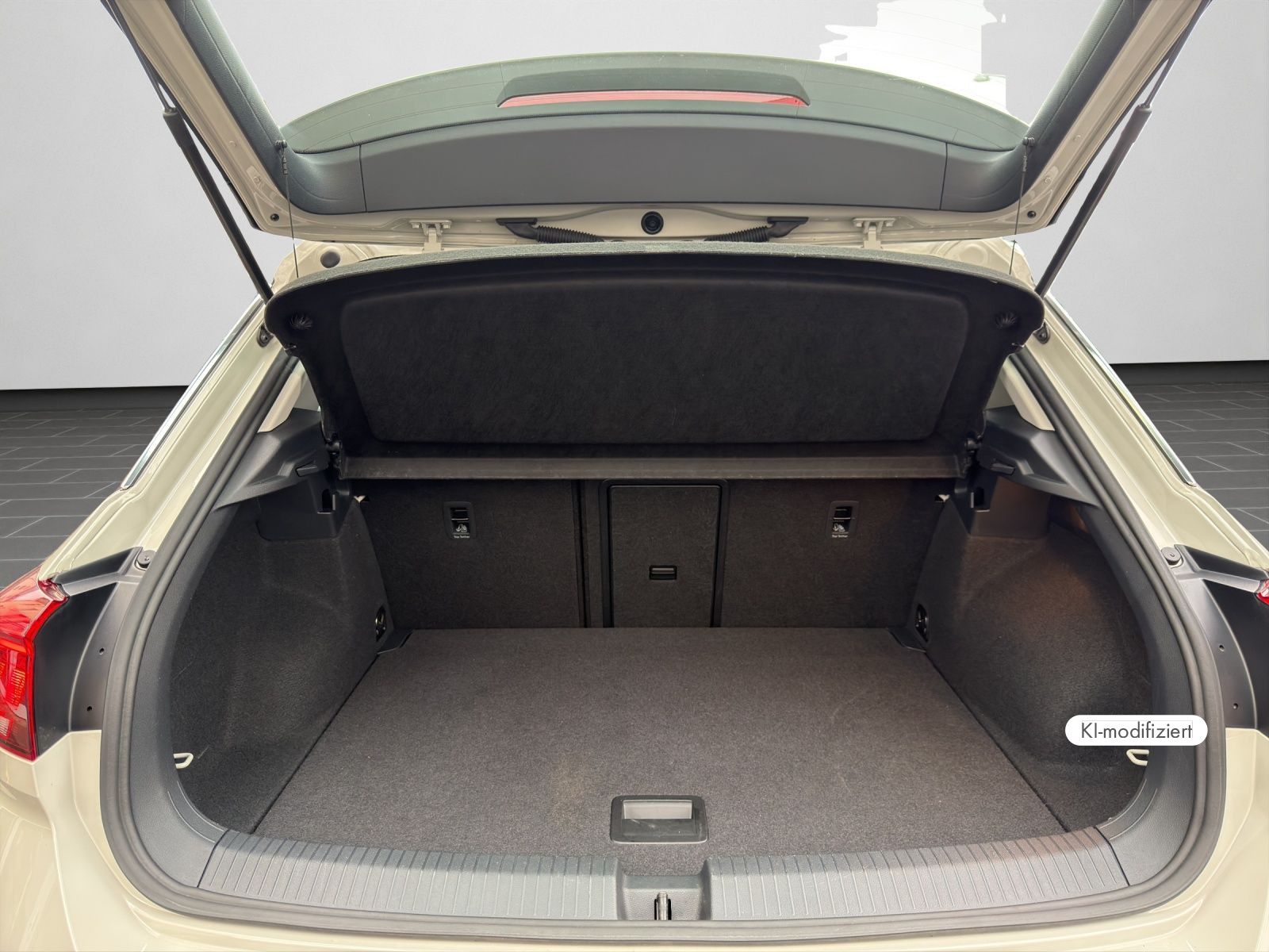 Volkswagen T-Roc - Bild 16