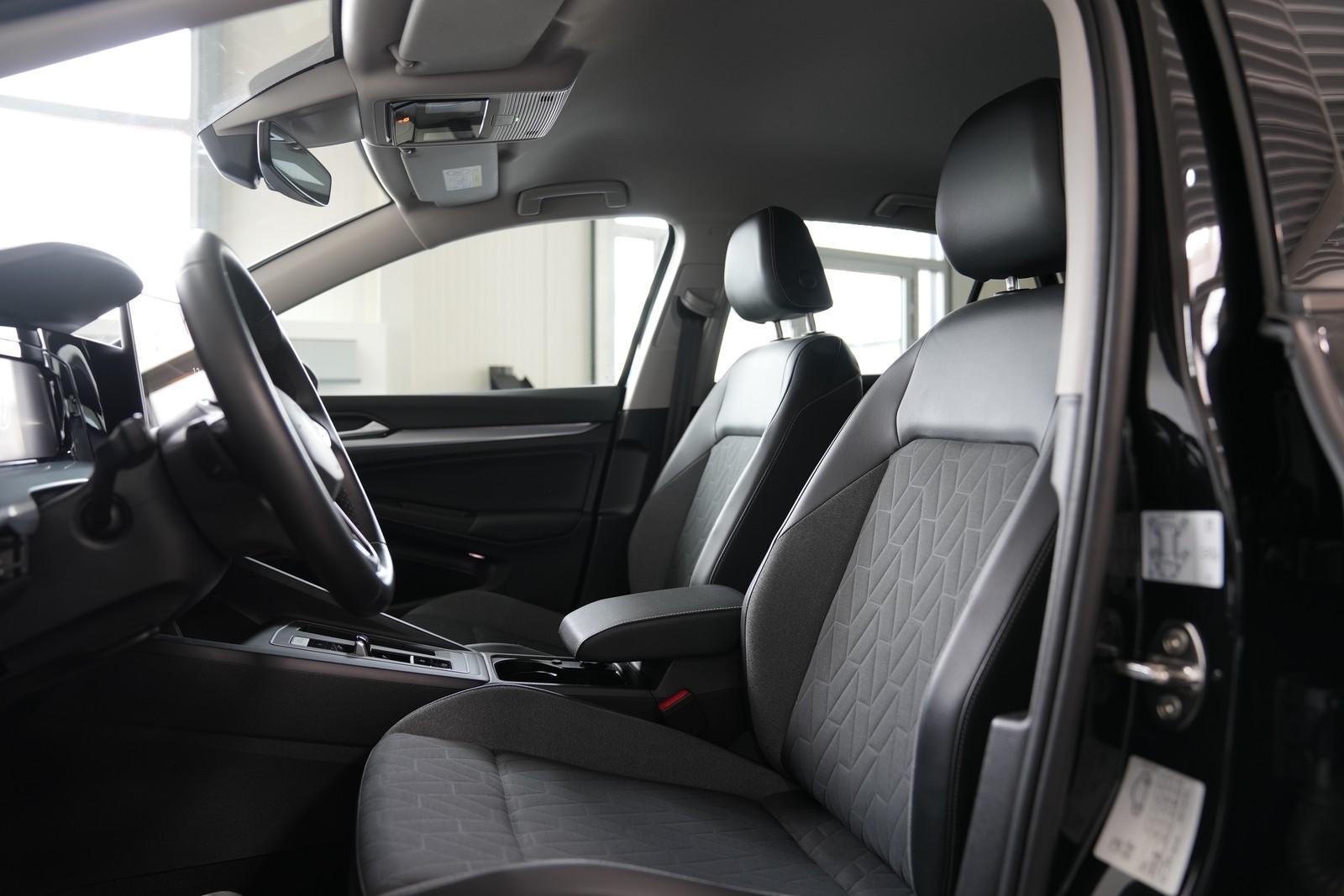 Volkswagen Golf VIII 1.5 eTSI 110 kW Goal, миниатюра 12
