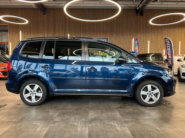 MYAUTOCENTER – Gebraucht- und Jahreswagen mit Werkstattservice in Pfaffenhofen Volkswagen Touran Comfortline *7-SITZER*2-ZONEN*TEMPO*