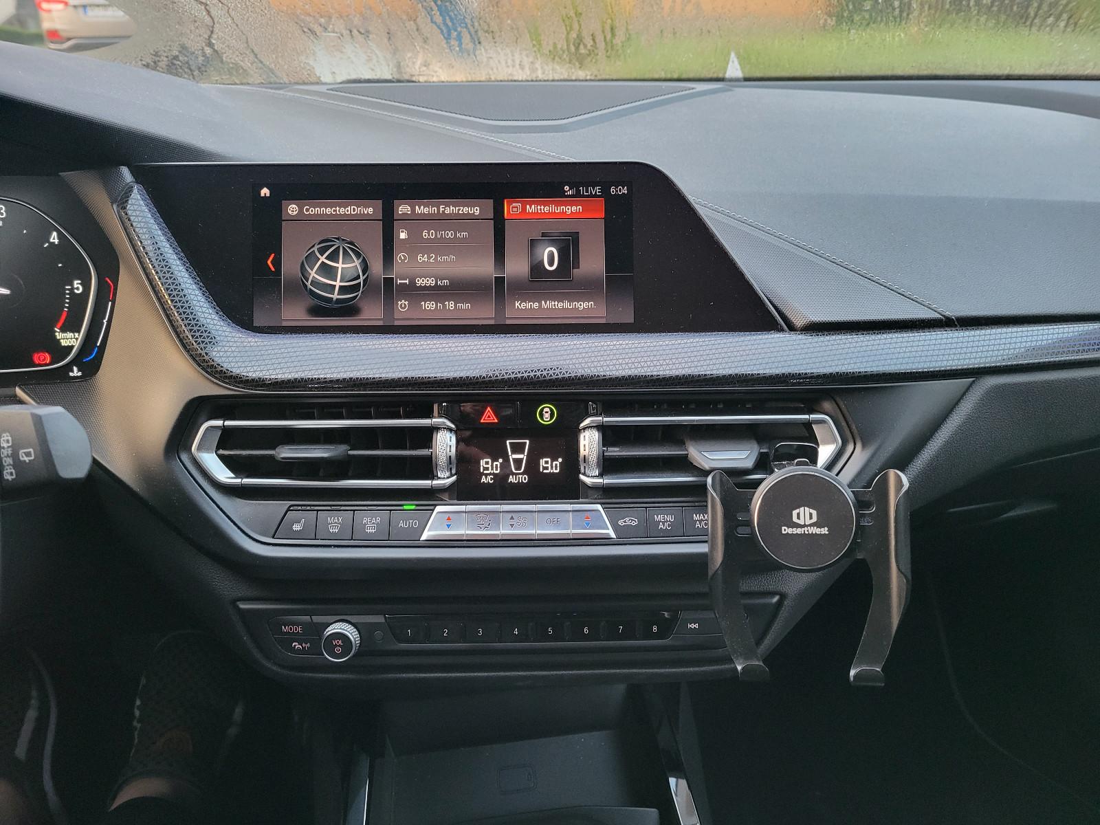 BMW 120d xDrive Sport Line > AT-Motor mit 12.548Km  