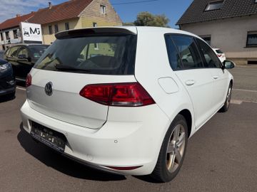 Volkswagen Golf - 7