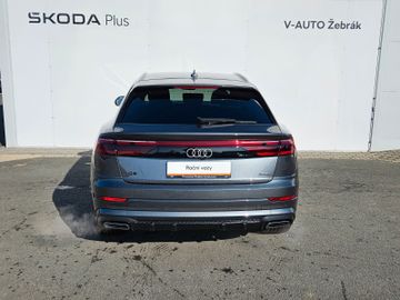 Audi Q8 - 7