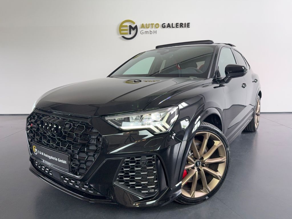 2022 Audi RSQ3
