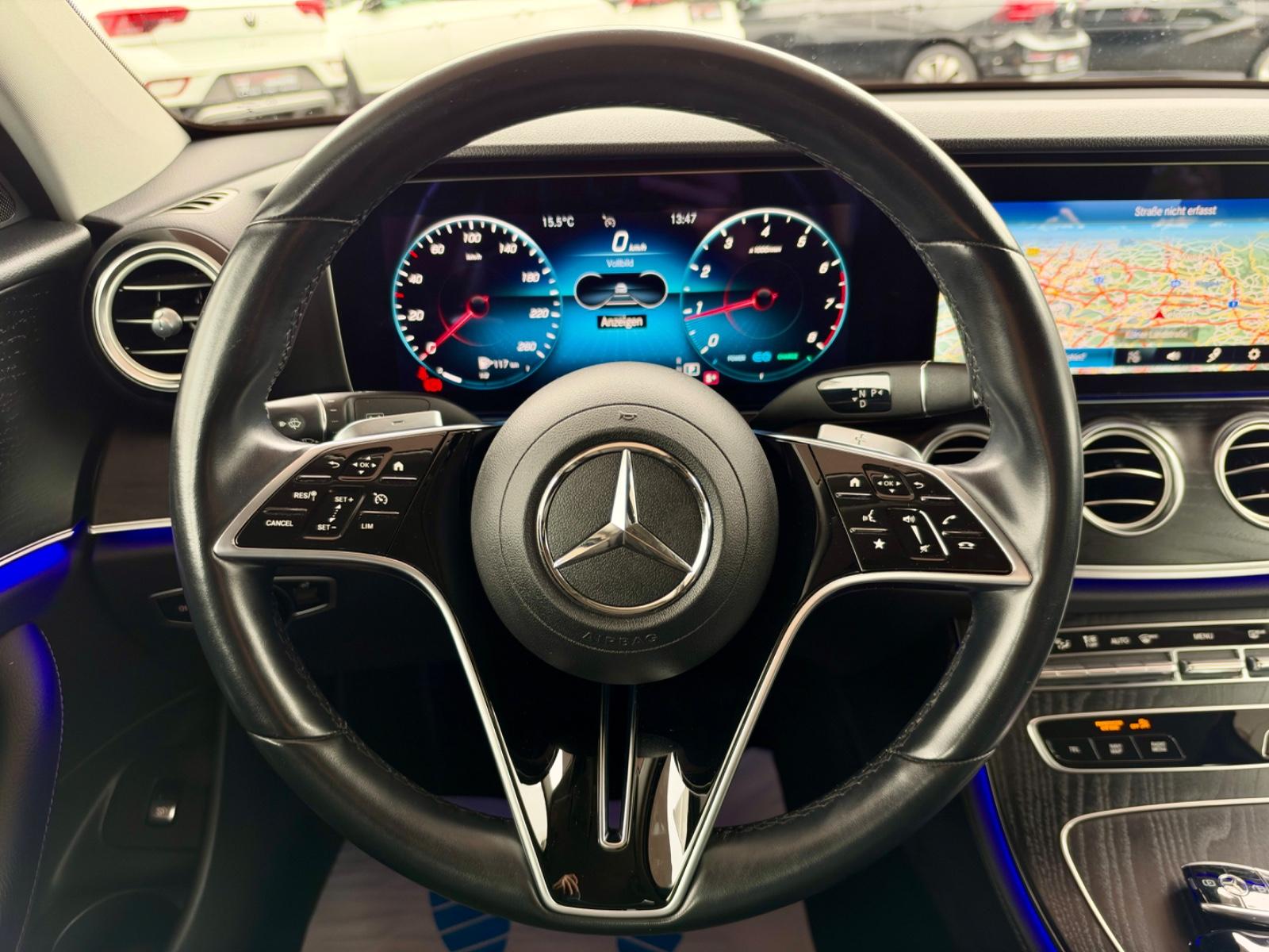 Mercedes-Benz E-Class E Limousine Navi LED Widescreen, миниатюра 12