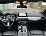 BMW 530d xDrive Touring A - M-Paket / M-Bremse - BMW 530: M Paket