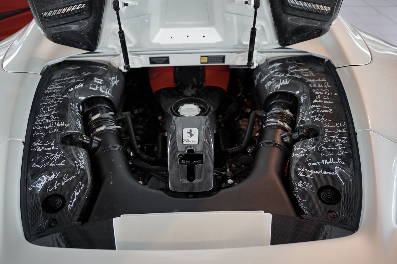 Ferrari F8