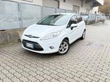 Ford Fiesta 1.4 5 porte Bz.- GPL Titanium - Ford Fiesta mit LPG-Antrieb