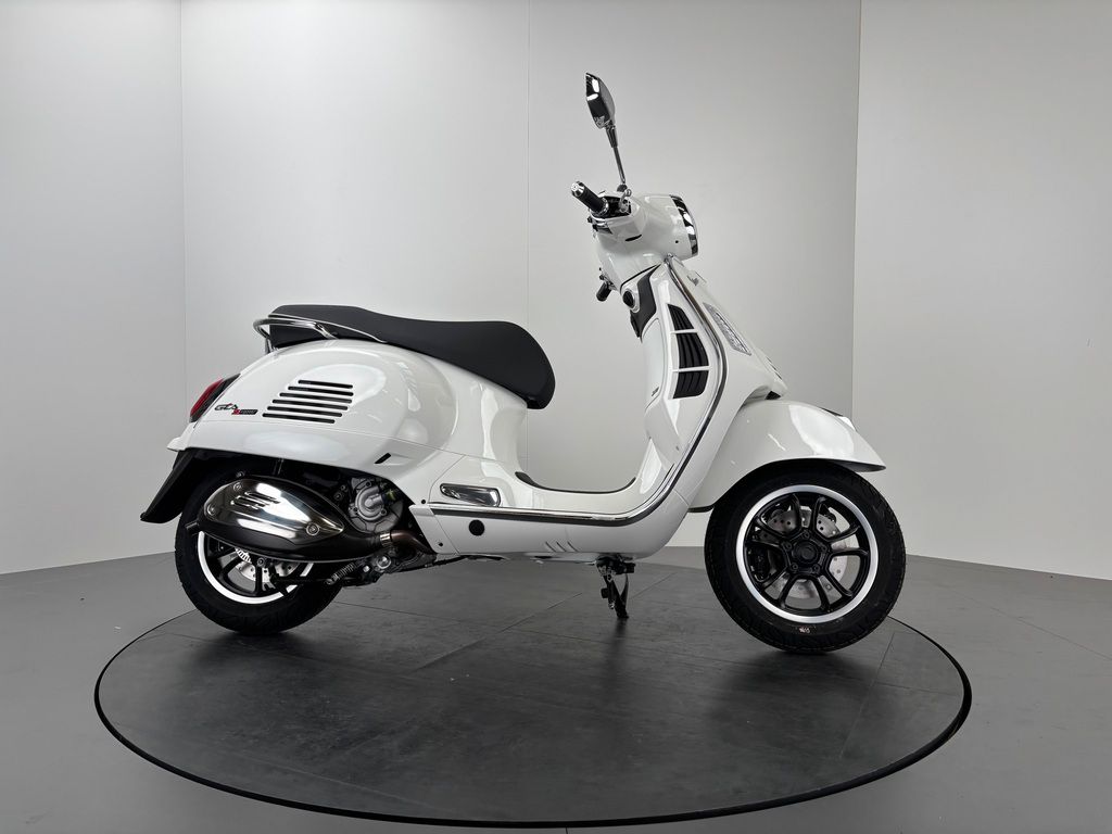 Fahrzeugabbildung Vespa GTS 310 FL SUPER *NEUFAHRZEUG 2026 *