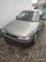 Opel Astra 1.6 16V Sunshine Sunshine - gebrauchte Opel Astra aus dem Jahr 1995