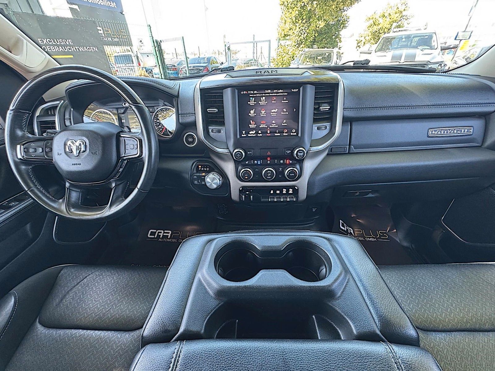 Fahrzeugabbildung Dodge RAM 5.7 V8 HEMI Night LARAMIE 4x4 LONGBED 19%