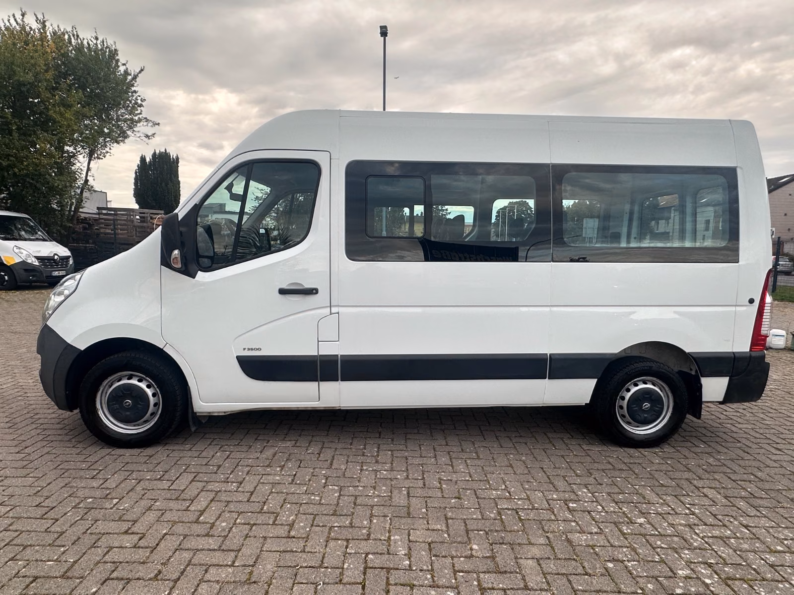 Opel Movano