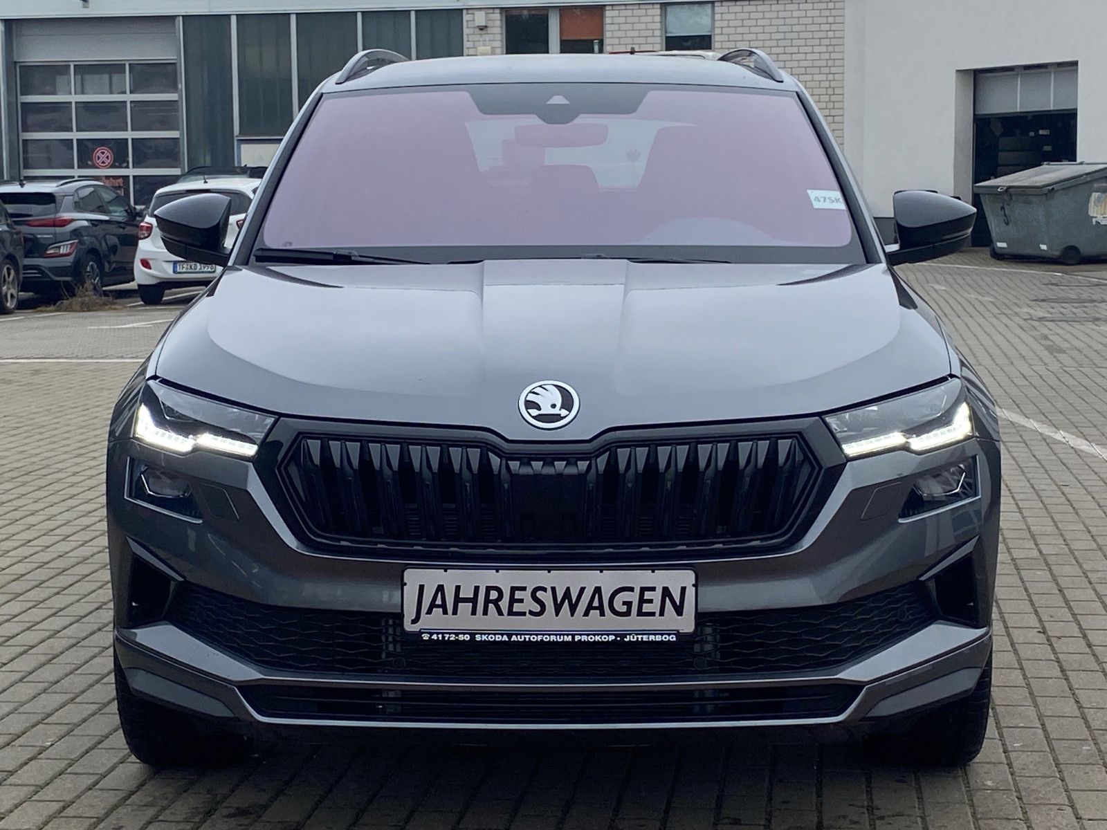 Fahrzeugabbildung SKODA Karoq 2.0l TDI DSG Sportline