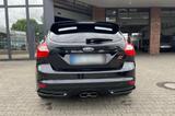 Ford Focus 2,0 EcoBoost ST *NeueBremsen*Vorne&Hinten  - Ford Focus mit Benzin-Antrieb: Limousine, 2.0