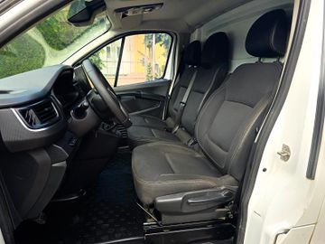 Renault Trafic - 10