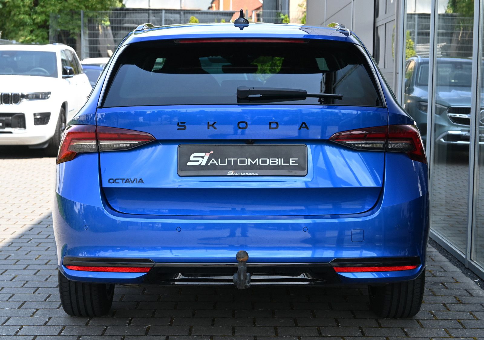 Fahrzeugabbildung SKODA Octavia 2.0 TDI DSG Sportline Combi °ACC°AHK°HUD