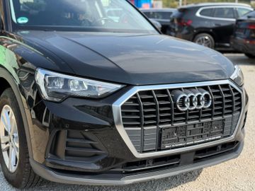 Audi Q3 - 11